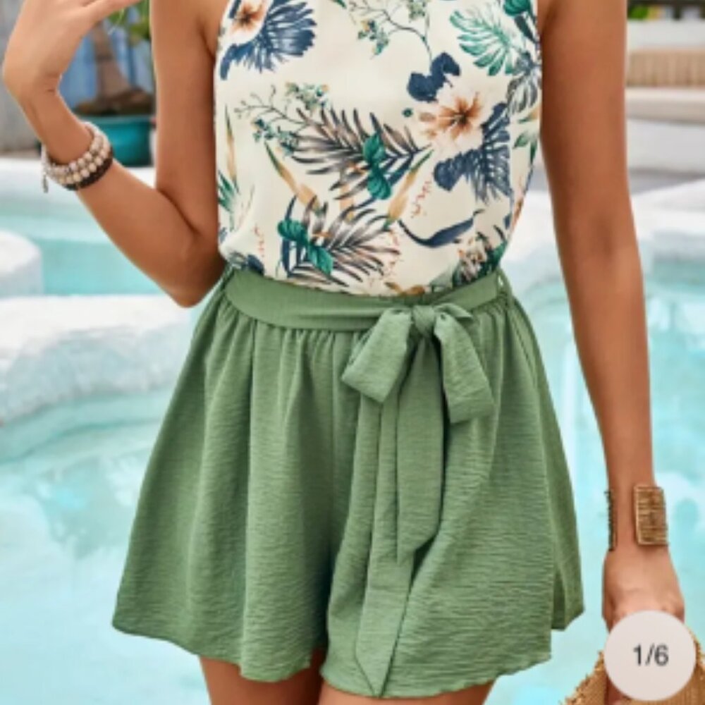 High Waist Green and White Shorts with Flowy Fit